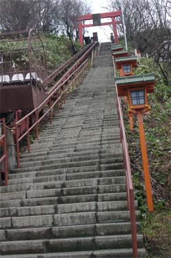 夕張石切神社の入り口階段